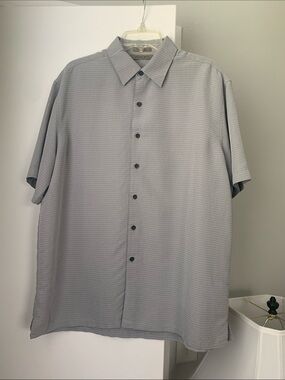 AXIs Men’s Short-Sleeve Button-Down eShirt in Light Gray